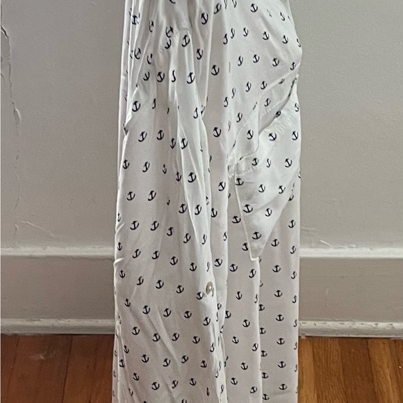 Just Living white anchor print button up roll tab sleeve shirt, size L marine - Picture 14 of 16